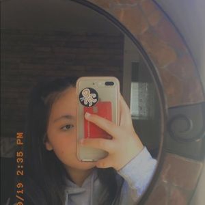 Meet your Posher, Leena